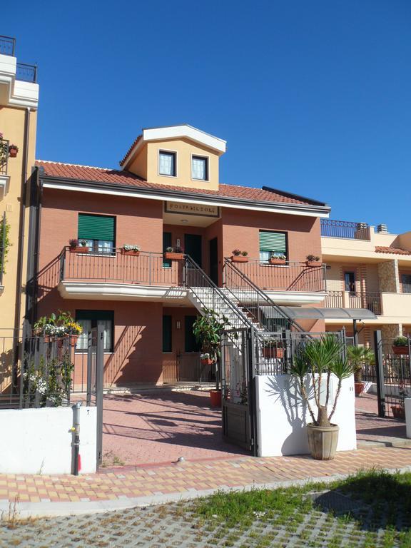 Apartmán Porta Del Sole Manfredonia Exteriér fotografie